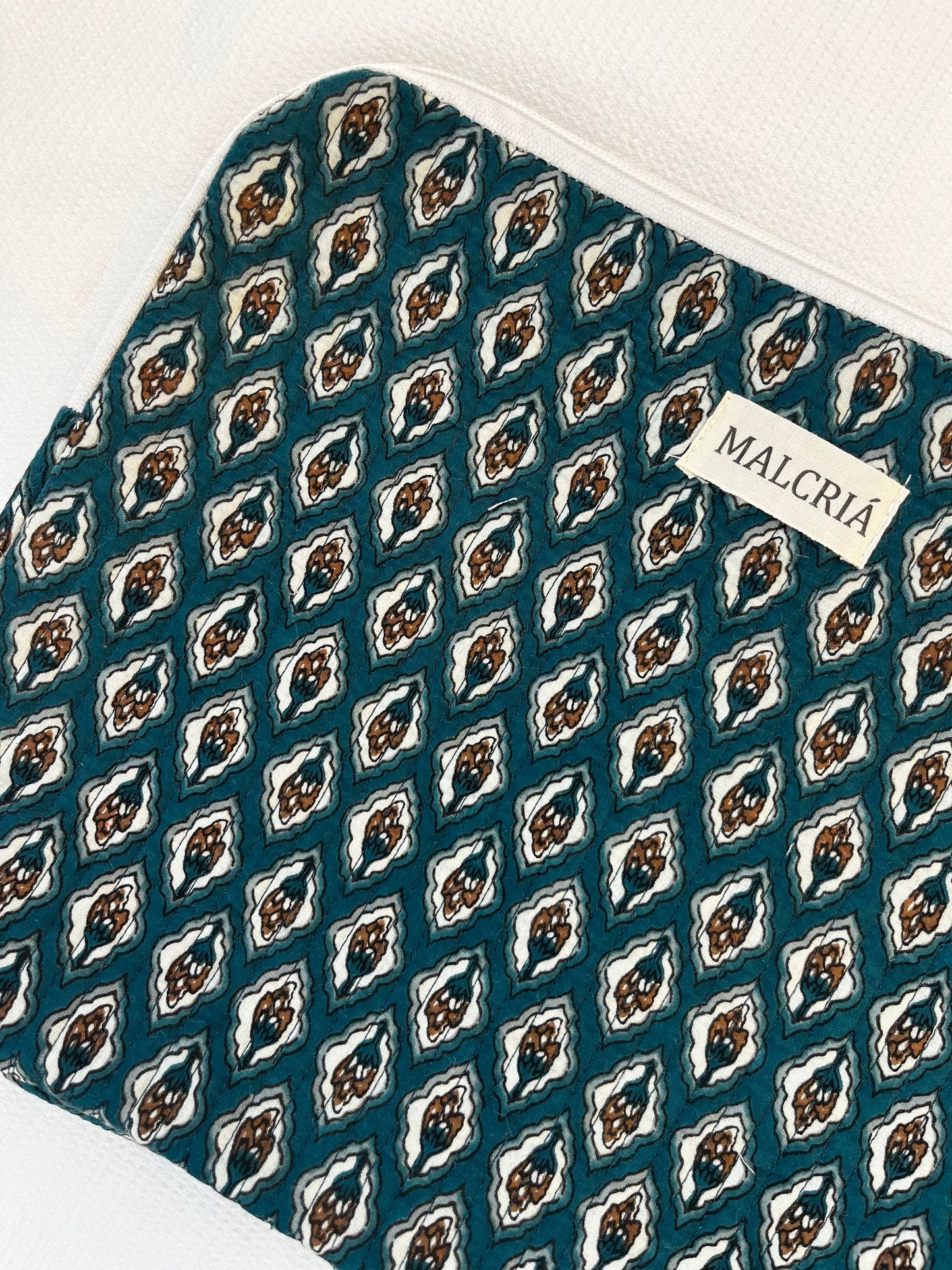 FUNDA PORTATIL (14") Tejana